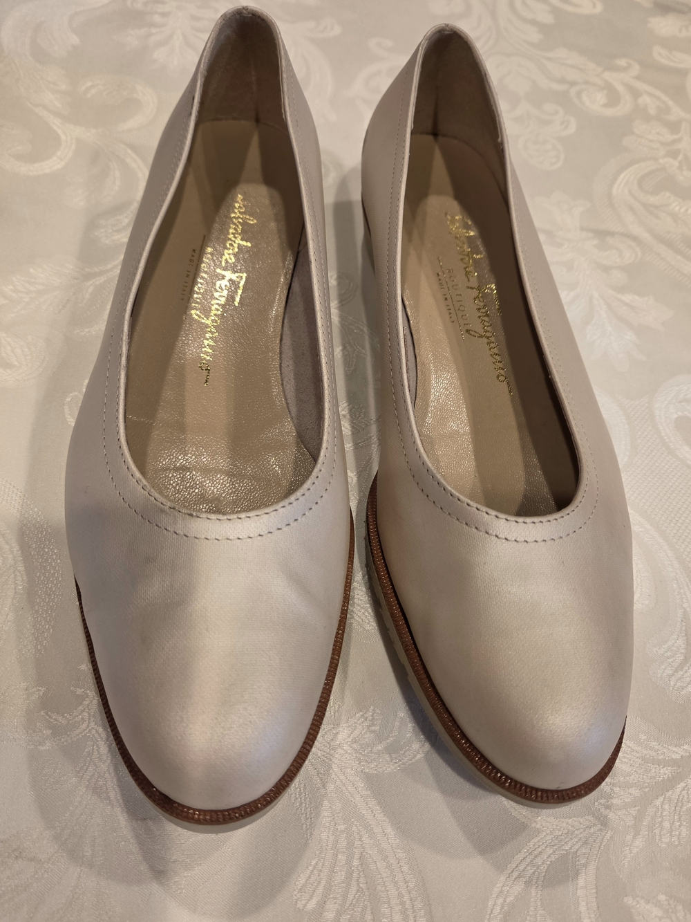 Salvatore Ferragamo Women's Beige Leather Low Heeled Loafers